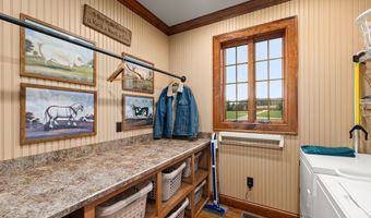 706 Twp Rd 1600, Ashland, OH 44805