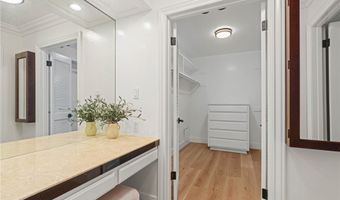 28925 Medea Mesa Rd, Agoura Hills, CA 91301