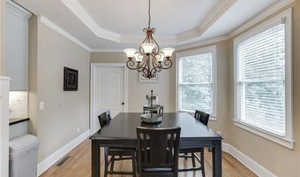 1373 Mountain Lake Dr, Auburn, GA 30011