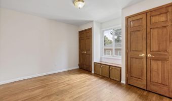 1714 VEIRS MILL Rd, Rockville, MD 20851