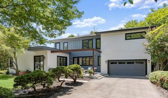 3112 N ROSSER St, Alexandria, VA 22311