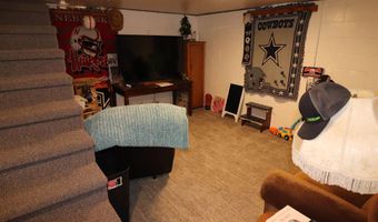 515 N 6th St, Arlington, NE 68002