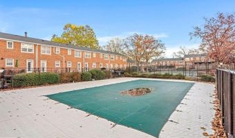 4617 28TH Rd S B, Arlington, VA 22206