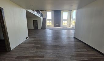 38515 129th St, Aberdeen, SD 57401