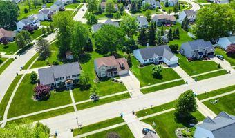 1012 Coopers Run, Amherst, OH 44001