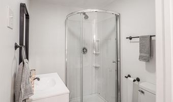 718 S Illinois St, Bicknell, IN 47512