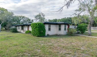 1327 Southwood St, Alice, TX 78332