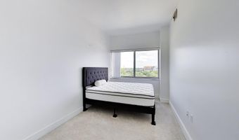 800 4TH St SW S809, Washington, DC 20024