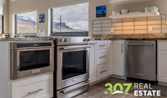 15 Road 6CU, Cody, WY 82414