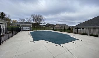 5720 N OSPREY Dr, Appleton, WI 54913