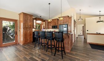 200 Falls Creek Dr, Bellvue, CO 80512