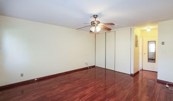 132 Harbor S 132, Amityville, NY 11701