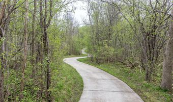 2544 Oxford Cir, Ann Arbor, MI 48103