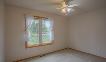 804 NE Michael Ct, Ankeny, IA 50021