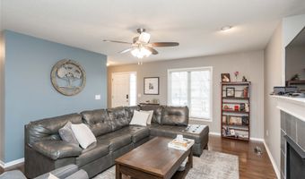 316 SW 50th St, Ankeny, IA 50023