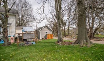1033 Walnut Ave, Alliance, OH 44601