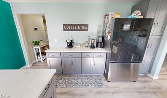 2493 Birchwood Dr, Austintown, OH 44515