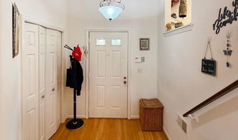 7136 SWANSONG Way, Bethesda, MD 20817