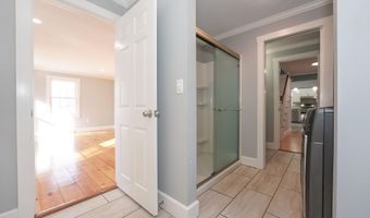 240 Oak St, Centerville, MA 02632