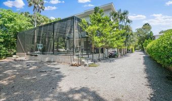 2446 SEMINOLE Rd, Atlantic Beach, FL 32233