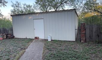 901 N Gregg, Albany, TX 76430