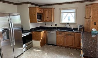 60 Mason St, Berlin, NH 03570