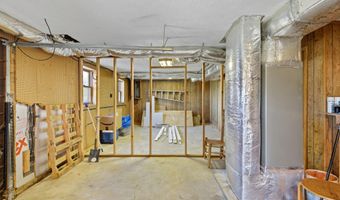 337 White Ln, Bean Station, TN 37708