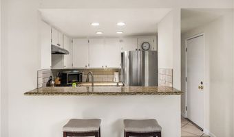 5573 E Vista Del Rio, Anaheim, CA 92807