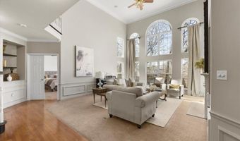 1209 Kiefer Springs Ct, Ballwin, MO 63021