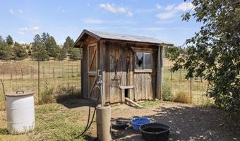 35429 McCartie Ln, Bonanza, OR 97623