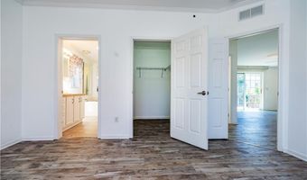 40 Campbell Cir, East Greenwich, RI 02818