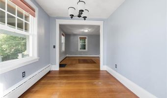 36 Harris Ave, Johnston, RI 02919
