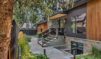 500 W Smuggler St, Aspen, CO 81611