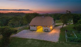 1501 Beacon Hill Rd, Block Island, RI 02807