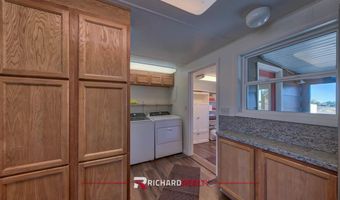 52 Road 8UC, Clark, WY 82435