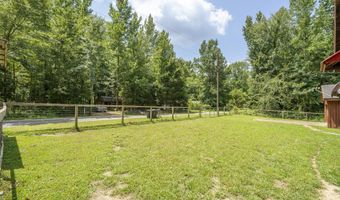 180 Lynn Ln, Big Sandy, TN 38221