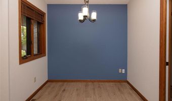 14387 Embassy Way, Apple Valley, MN 55124