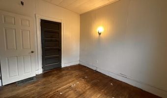16 Walter St, Bangor, ME 04401
