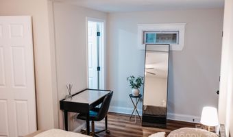 2230 Markham Ct, Charlotte, NC 28205