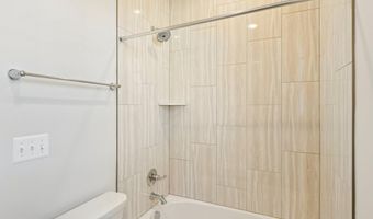 42051 NIGHT NURSE Cir, Ashburn, VA 20148