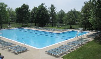65 Jamestown Rd, Basking Ridge, NJ 07920