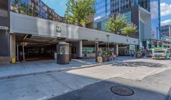 1315 N ODE St 704, Arlington, VA 22209