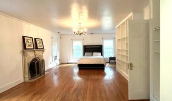 9 Birch Hill Rd, Albany, NY 12211