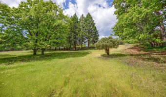 Terrace Street, Ashland, OR 97520