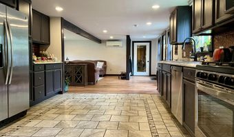 127 Swan Lake Ave, Belfast, ME 04915