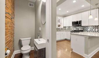 912 I St NE, Washington, DC 20002