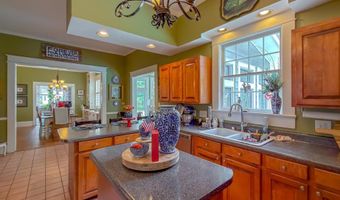 1047 Lake Douglas Rd, Bainbridge, GA 39819