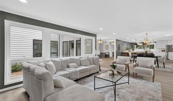 333 N Portage Path 39, Akron, OH 44303