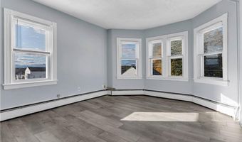 78 Old Oak Ave 2, Cranston, RI 02920