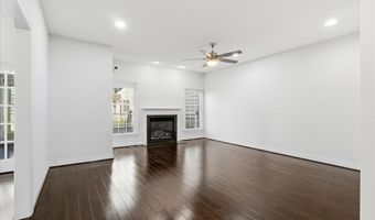 22908 N BROWN Sq, Ashburn, VA 20148